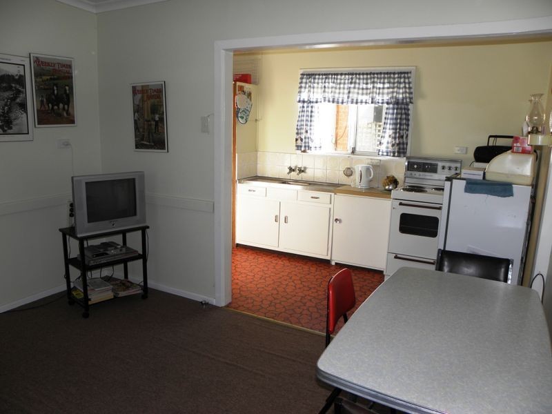 2/6 Fish Street, Lakes Entrance VIC 3909