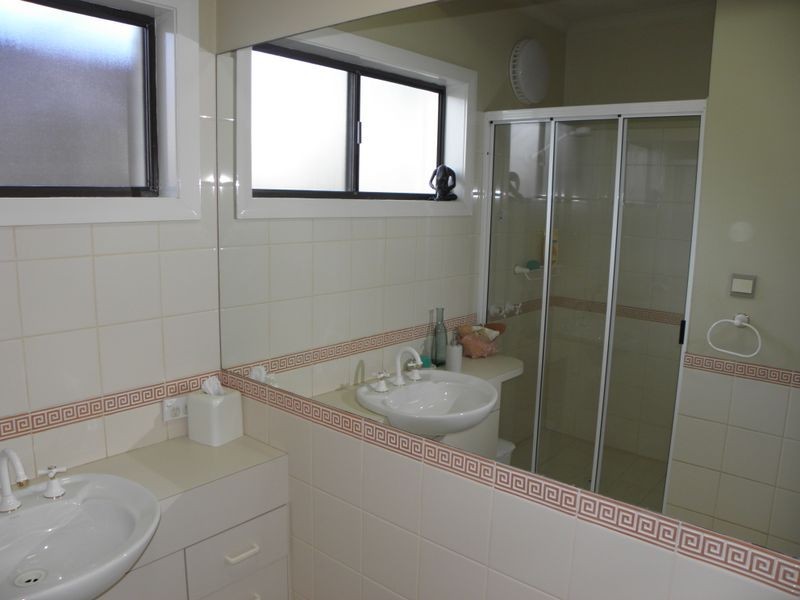 6 Cunninghame Street, Lakes Entrance VIC 3909