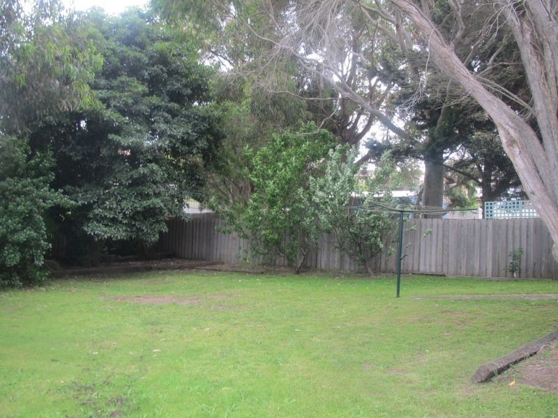 21 Hardie Street, Lakes Entrance VIC 3909