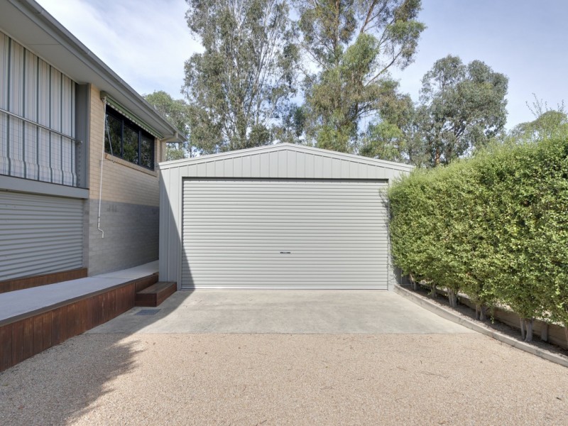 28 Redenbach Court, Swan Reach VIC 3903