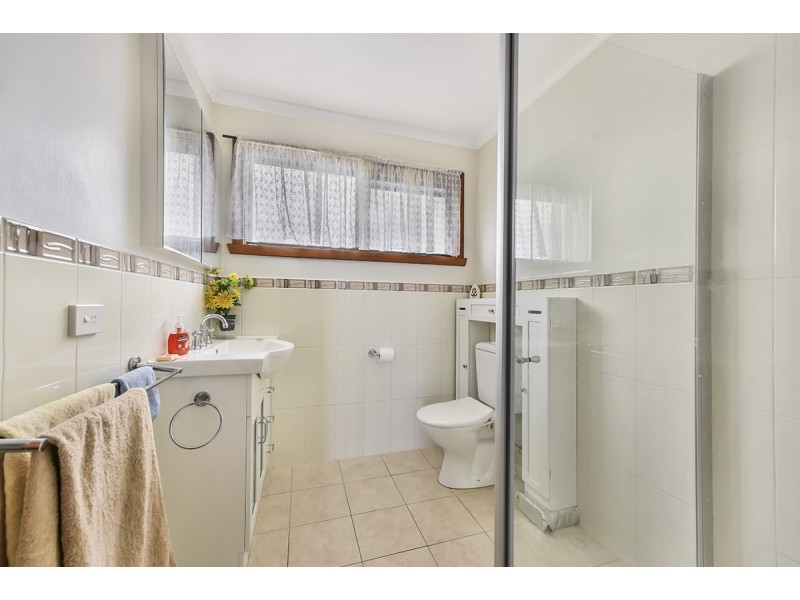 46 McCullough Street, Lakes Entrance VIC 3909