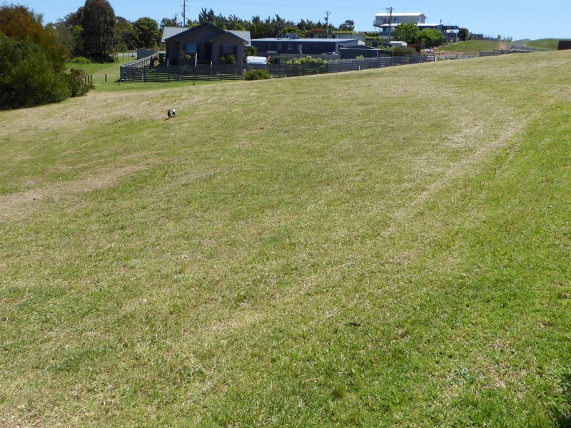 12 Tower Hill Court, Kalimna VIC 3909