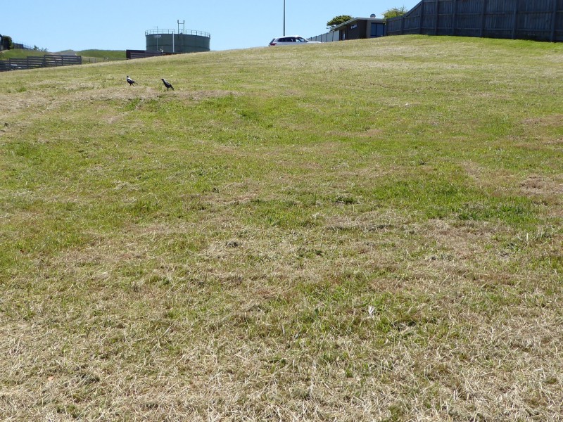 12 Tower Hill Court, Kalimna VIC 3909