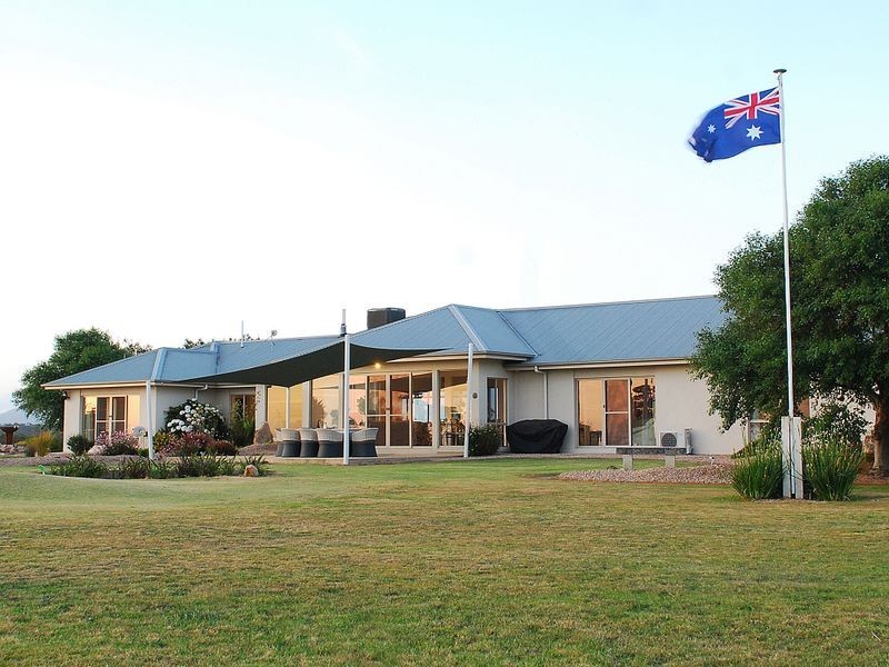 575B Great Alpine Road, Bairnsdale VIC 3875