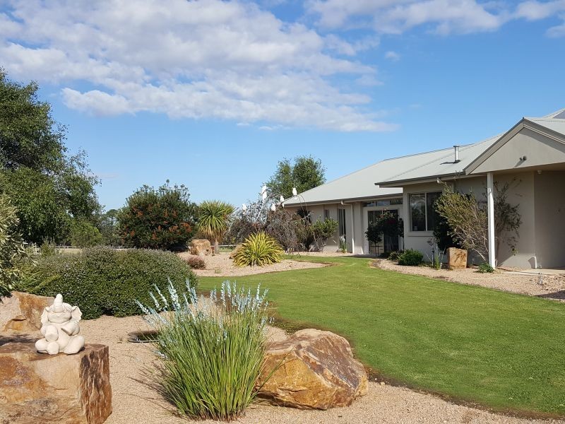 575B Great Alpine Road, Bairnsdale VIC 3875