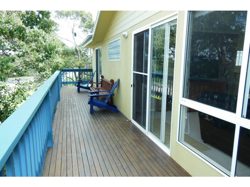 439 Lake Tyers Beach Road, Lake Tyers Beach VIC 3909