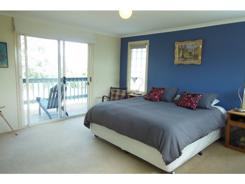 439 Lake Tyers Beach Road, Lake Tyers Beach VIC 3909