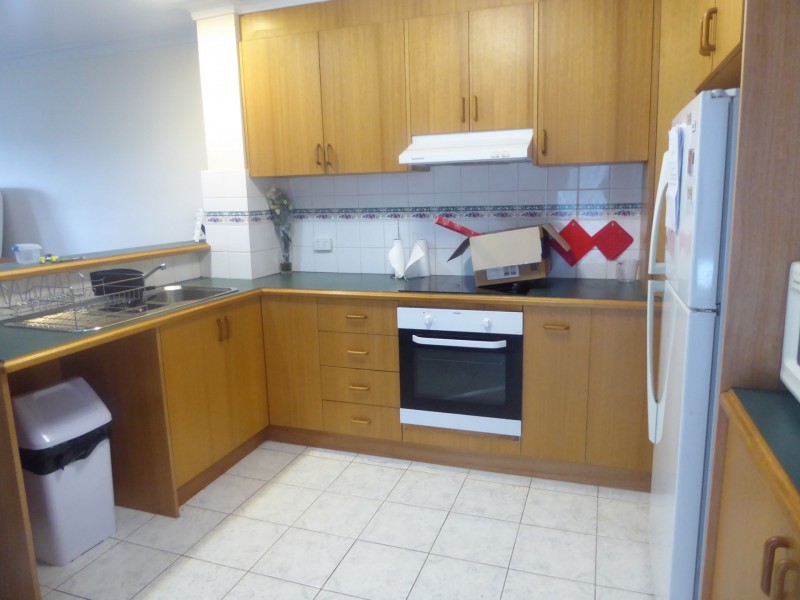 Unit 2/4 Jemmeson Street, Lakes Entrance VIC 3909