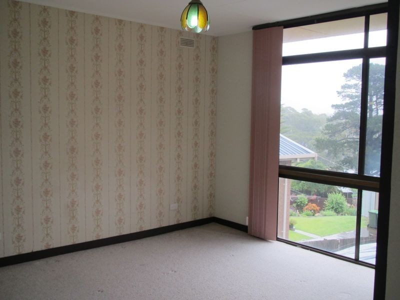 49 Oceanview Parade, Lakes Entrance VIC 3909