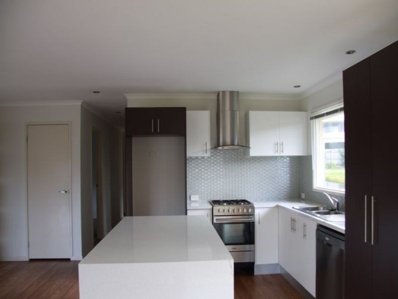 51 Beveridges Road, Lakes Entrance VIC 3909