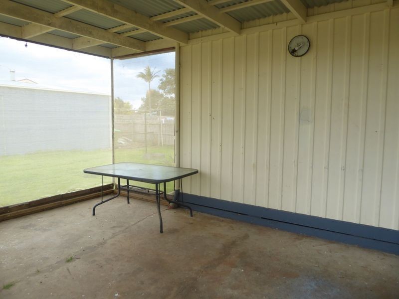 22 Fish Street, Lakes Entrance VIC 3909