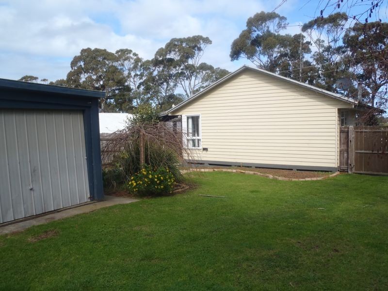 191 Hunters Lane, Kalimna VIC 3909