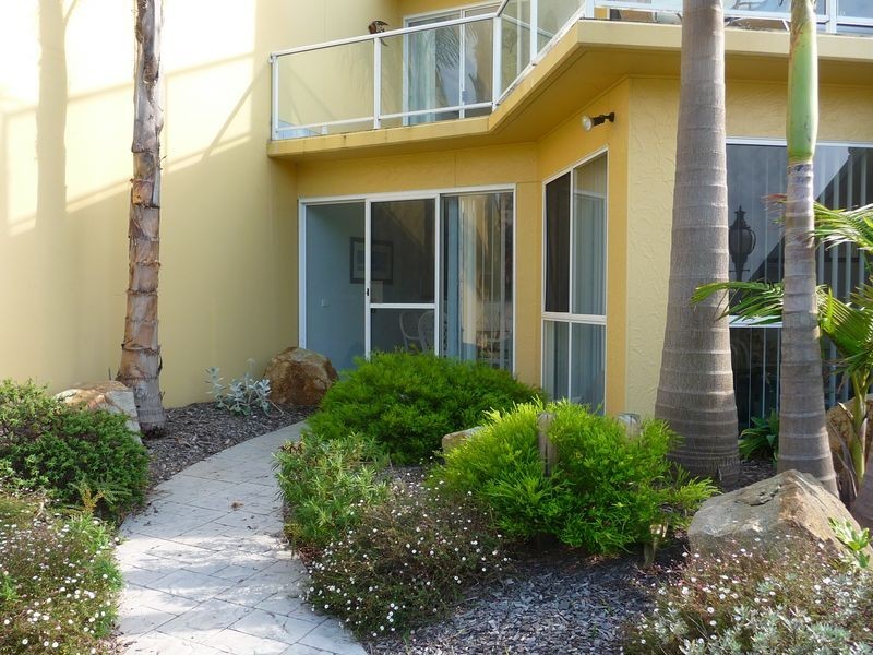 Lakes Entrance VIC 3909