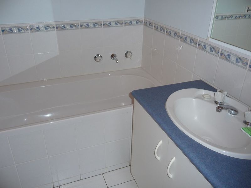 Lakes Entrance VIC 3909