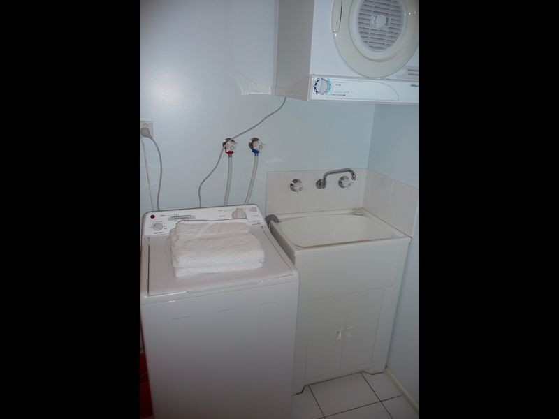 Lakes Entrance VIC 3909