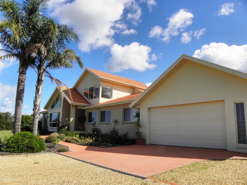 38 Lindamay Court, Lake Bunga VIC 3909