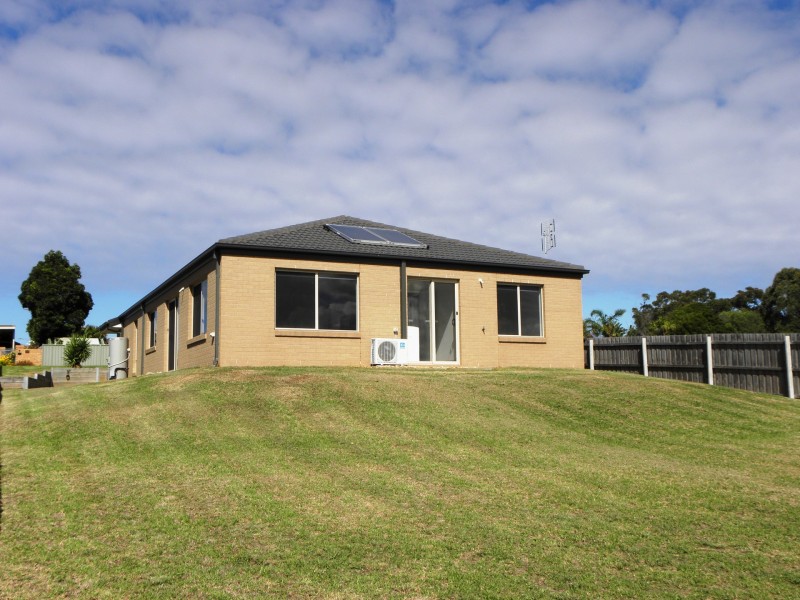 107 Gold Ring Road, Lakes Entrance VIC 3909