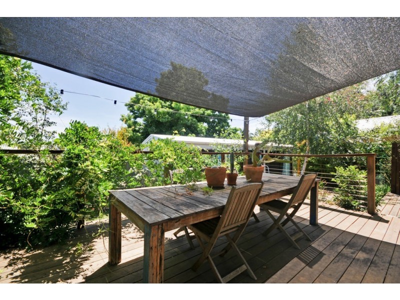 37 Bronsdon Street, Lakes Entrance VIC 3909