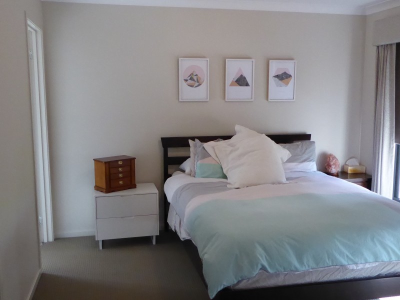 3 Lawson Drive, Lakes Entrance VIC 3909