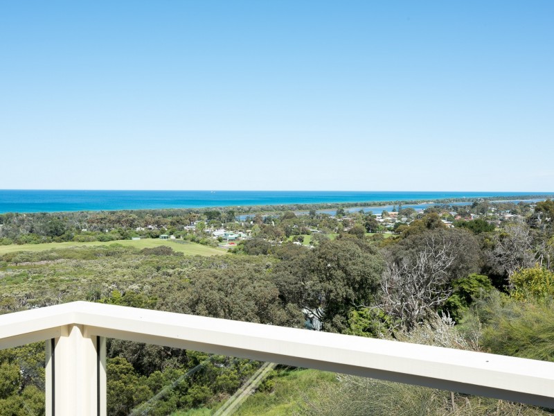 16 New Street, Lakes Entrance VIC 3909