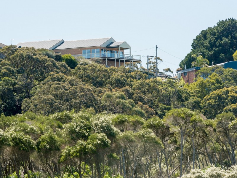 16 New Street, Lakes Entrance VIC 3909