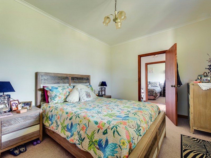 23 Coates Road, Lakes Entrance VIC 3909