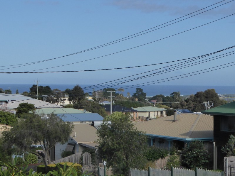 48 McCullough Street, Lakes Entrance VIC 3909