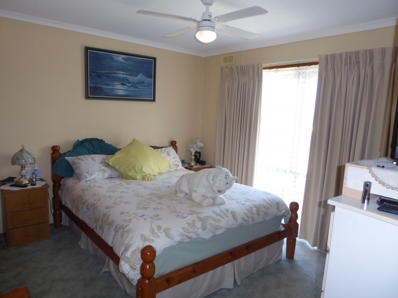 48 McCullough Street, Lakes Entrance VIC 3909