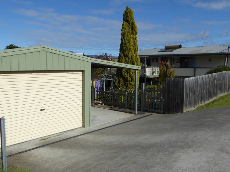 48 McCullough Street, Lakes Entrance VIC 3909