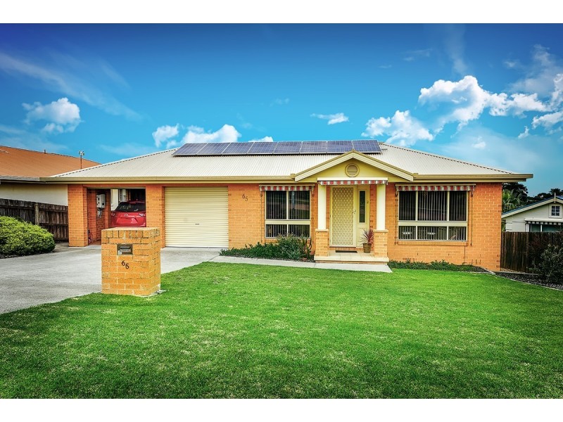 65 Stirling Drive, Lakes Entrance VIC 3909