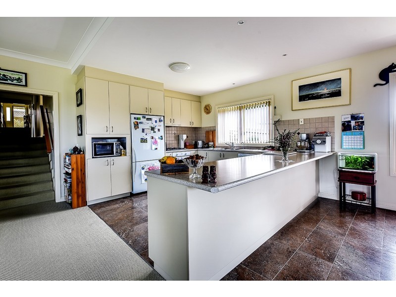 65 Stirling Drive, Lakes Entrance VIC 3909