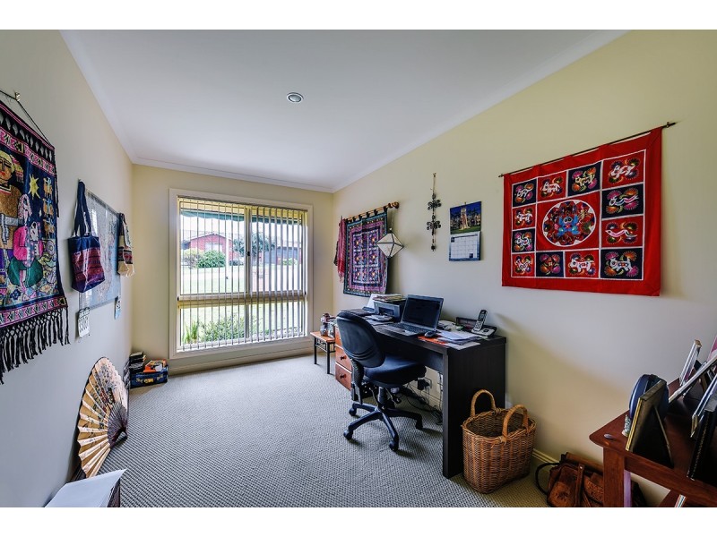 65 Stirling Drive, Lakes Entrance VIC 3909