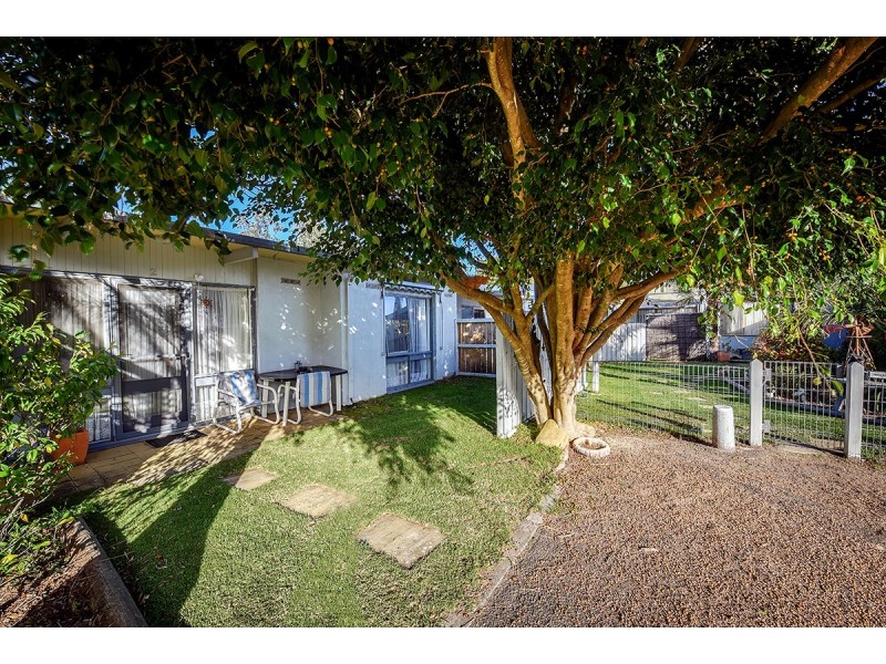 2 – 4 Cunningham Street, Lakes Entrance VIC 3909