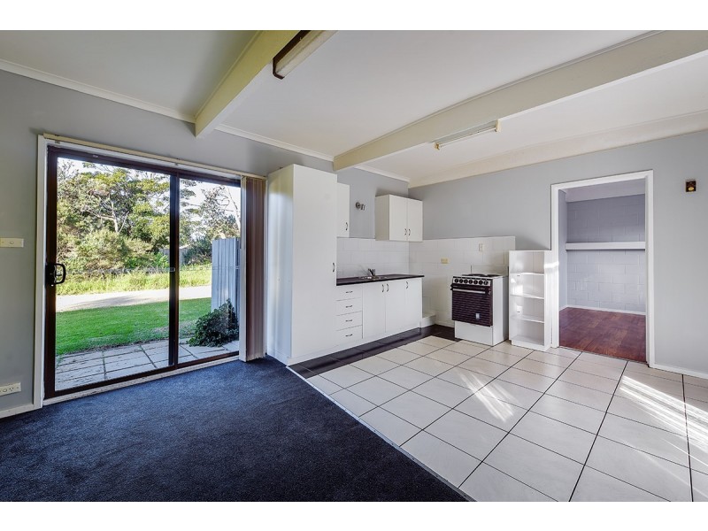 2 – 4 Cunningham Street, Lakes Entrance VIC 3909