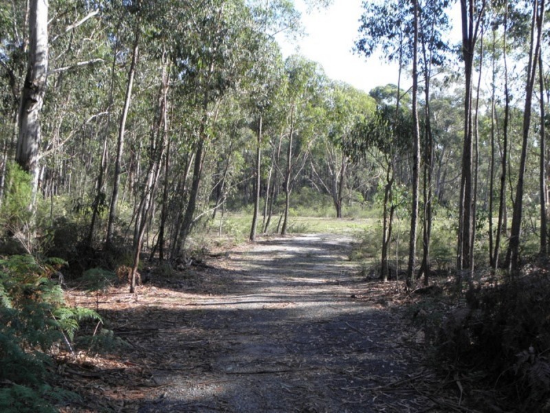 94 Baades Road, Lakes Entrance VIC 3909