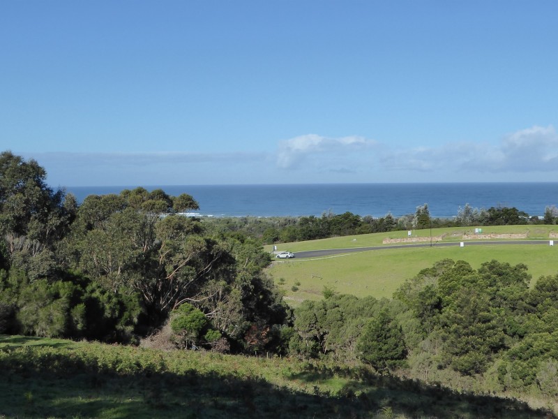 Lot 15 & 1 Lindamay Court, Lakes Entrance VIC 3909