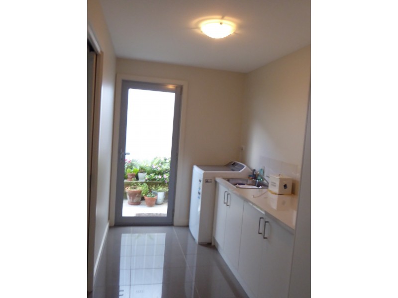 24A Laughtons Road, Kalimna VIC 3909