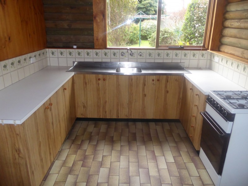 19 Lookout Road, Kalimna VIC 3909