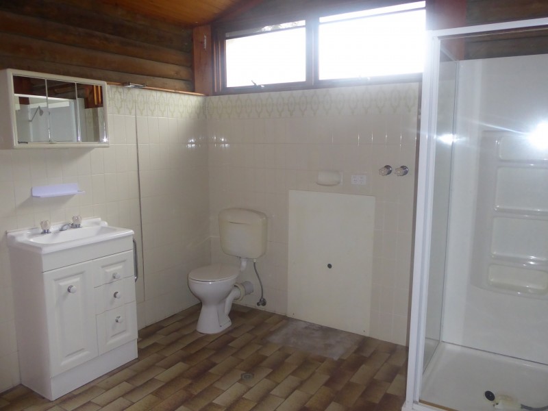 19 Lookout Road, Kalimna VIC 3909