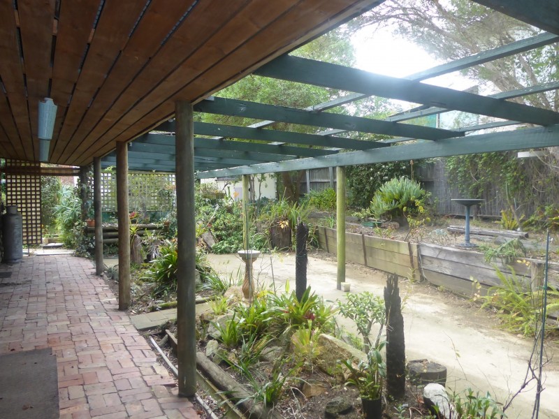 19 Lookout Road, Kalimna VIC 3909