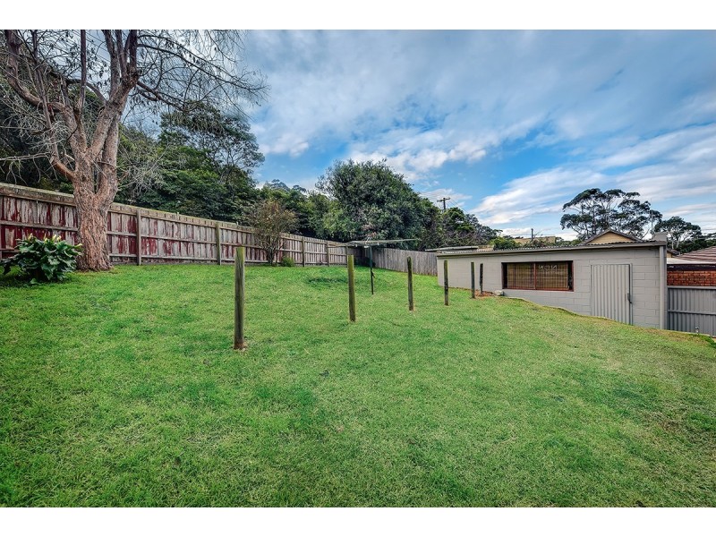 37 Robin Street, Lakes Entrance VIC 3909