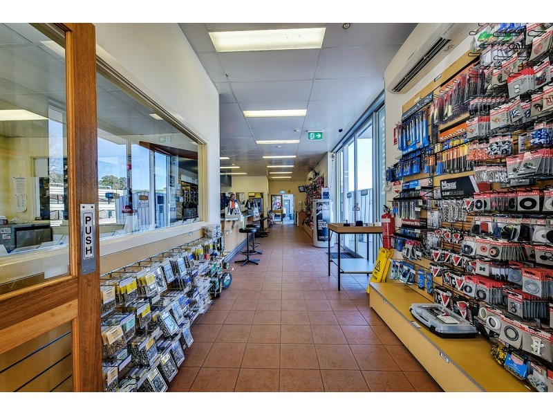 40 Whiters Street, Lakes Entrance VIC 3909