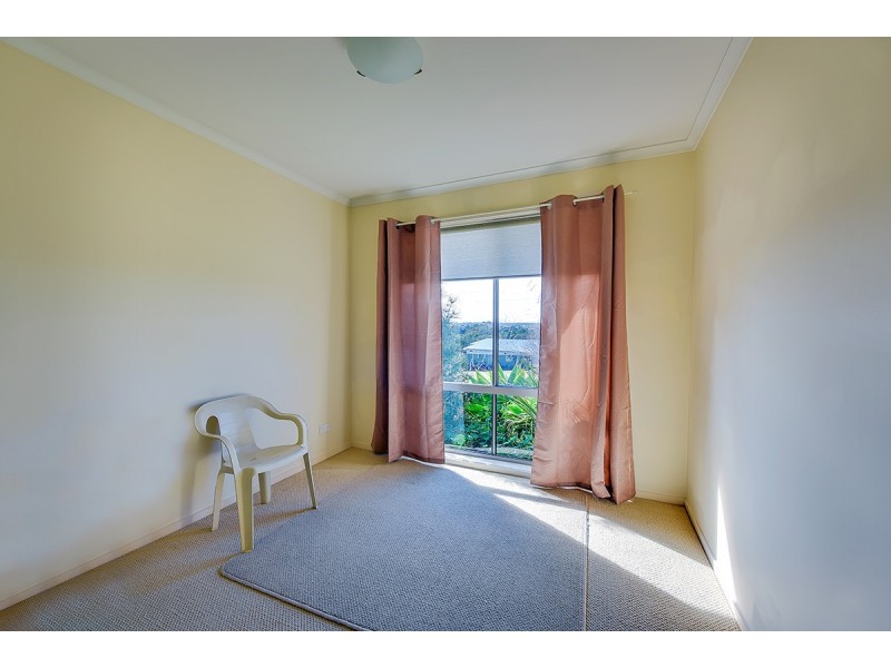 27 John Francis Court, Kalimna VIC 3909