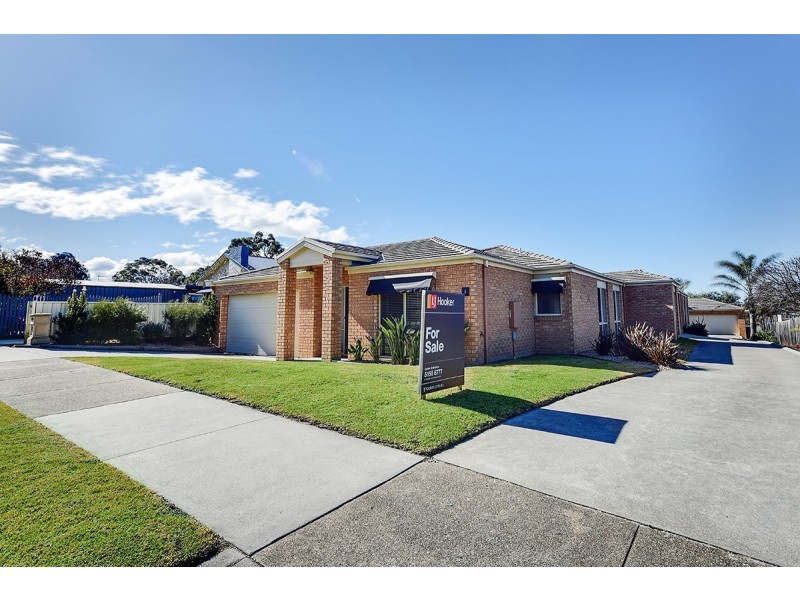 1/4 Broome Street, Lakes Entrance VIC 3909