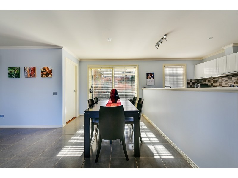 1/4 Broome Street, Lakes Entrance VIC 3909