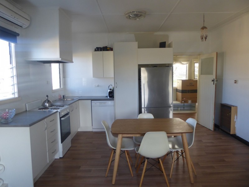 65 Carpenter Street, Lakes Entrance VIC 3909