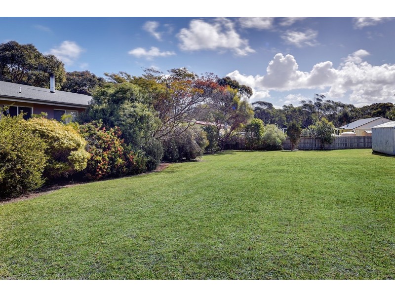 497 Lake Tyers Beach Road, Lake Tyers Beach VIC 3909