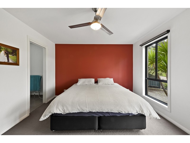 47 Country Club Drive, Lakes Entrance VIC 3909