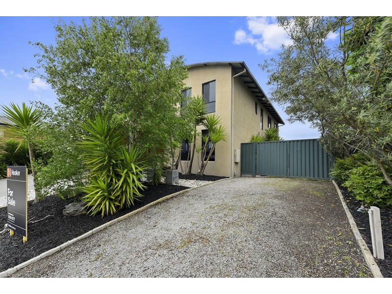 47 Country Club Drive, Lakes Entrance VIC 3909