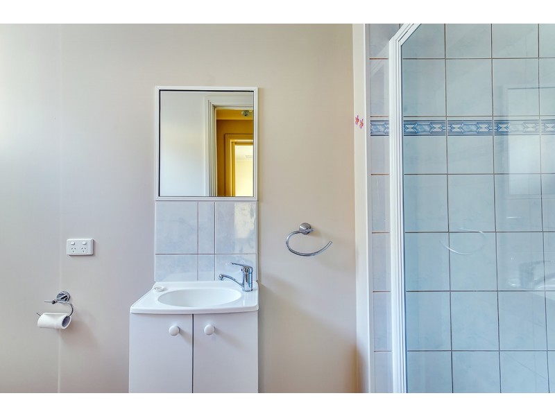 1/1 Worcester Road, Lakes Entrance VIC 3909